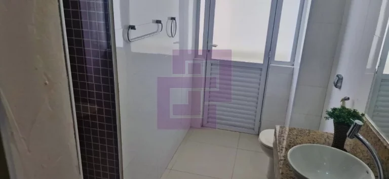 Imagem Pitangueiras totalmente reformado frente total para o mar!