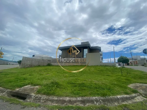 Imagem Terreno de Esquina, Caçapava, Condomínio Malibu, 375m².