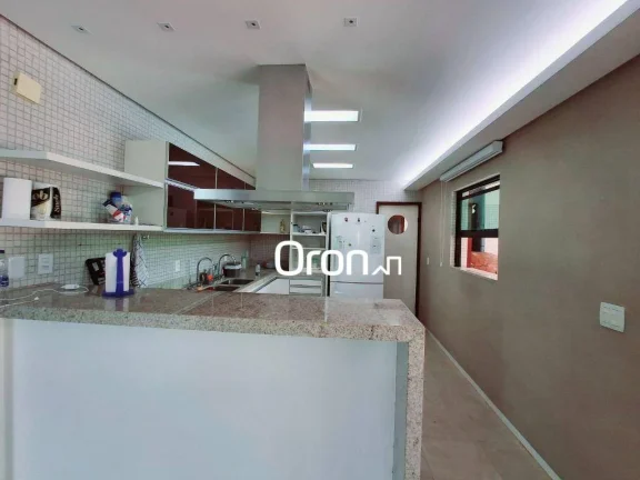 Imagem Sobrado à venda, 371 m² por R$ 3.800.000,00 - Residencial Aldeia do Vale - Goiânia/GO