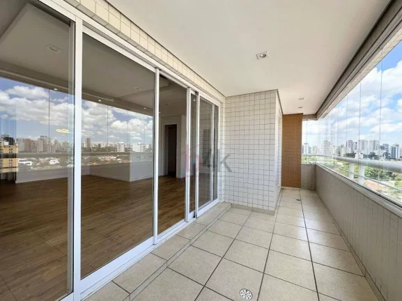 Imagem Apê 116m² no Brooklin: 3 Quartos, Vista Livre e 2 Vagas