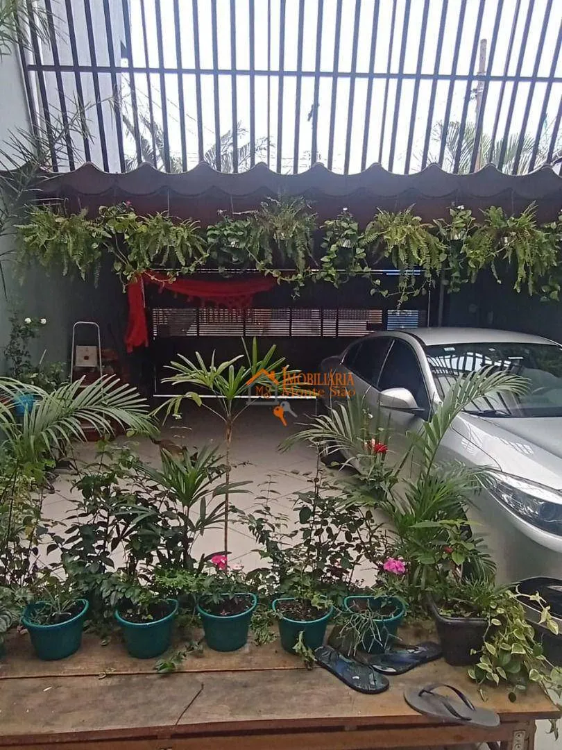 Imagem Sobrado com 5 dormitórios à venda, 320 m² por R$ 745.500,00 - Vila Flórida - Guarulhos/SP