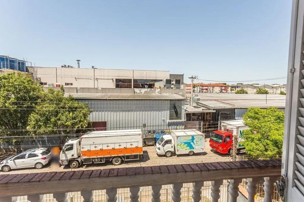 Imagem Casa 210m² - 3 dormitórios, 2 vagas