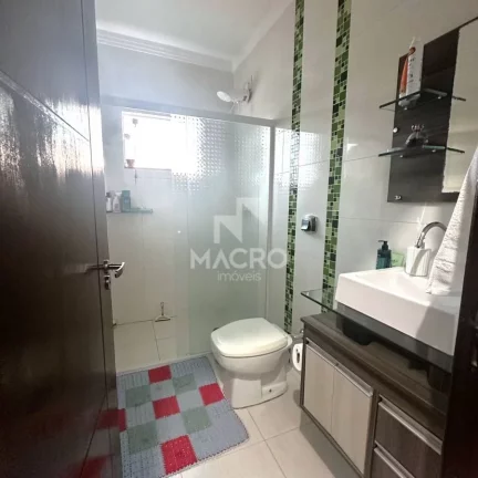 Imagem Casa Sobrado | Barra do Rio Cerro | 6 quartos (2 suítes) | 248m²