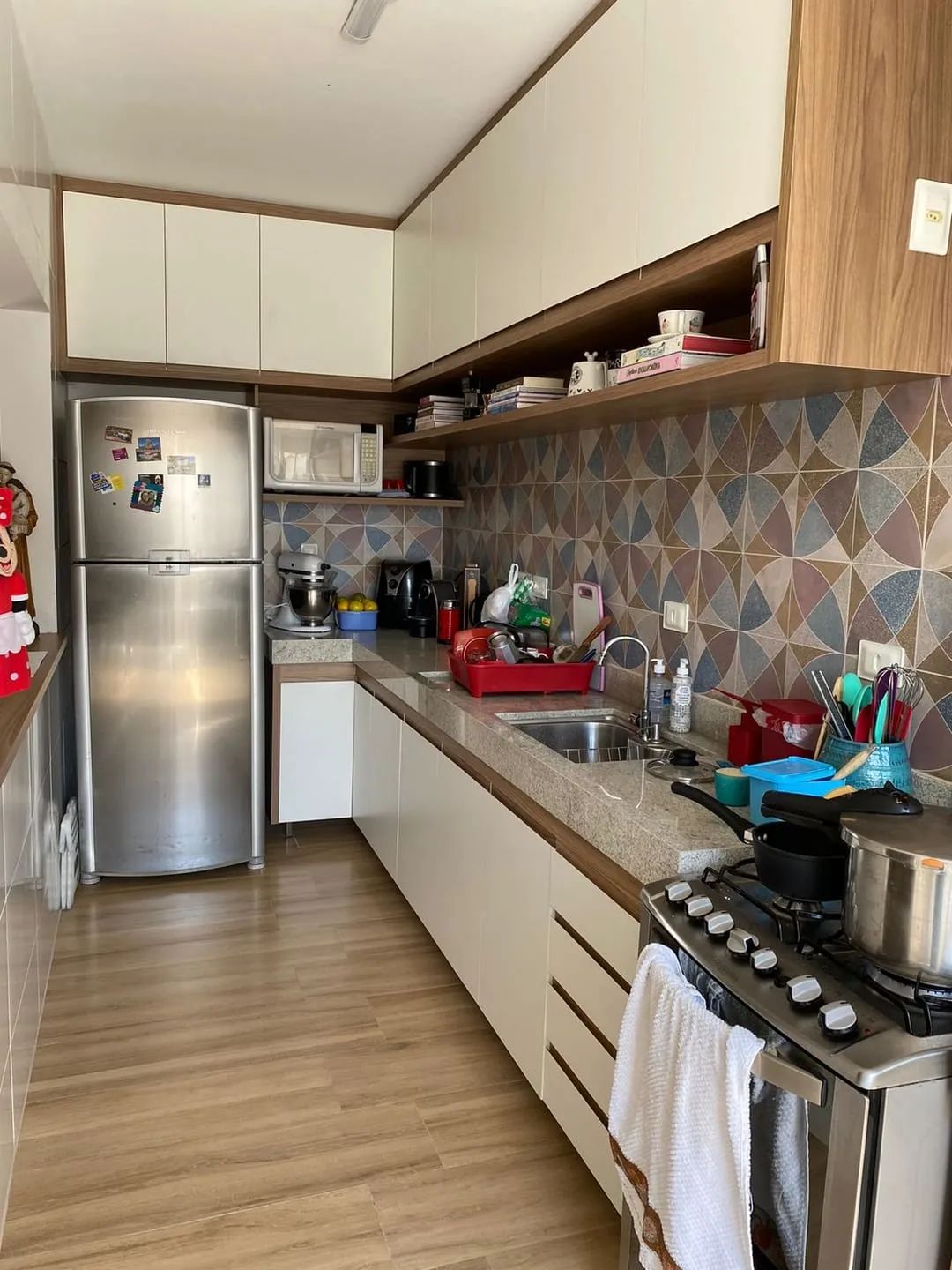 Imagem Casa à venda 3 Quartos, 1 Suite, 4 Vagas, 250M², Crispim, Pindamonhangaba - SP