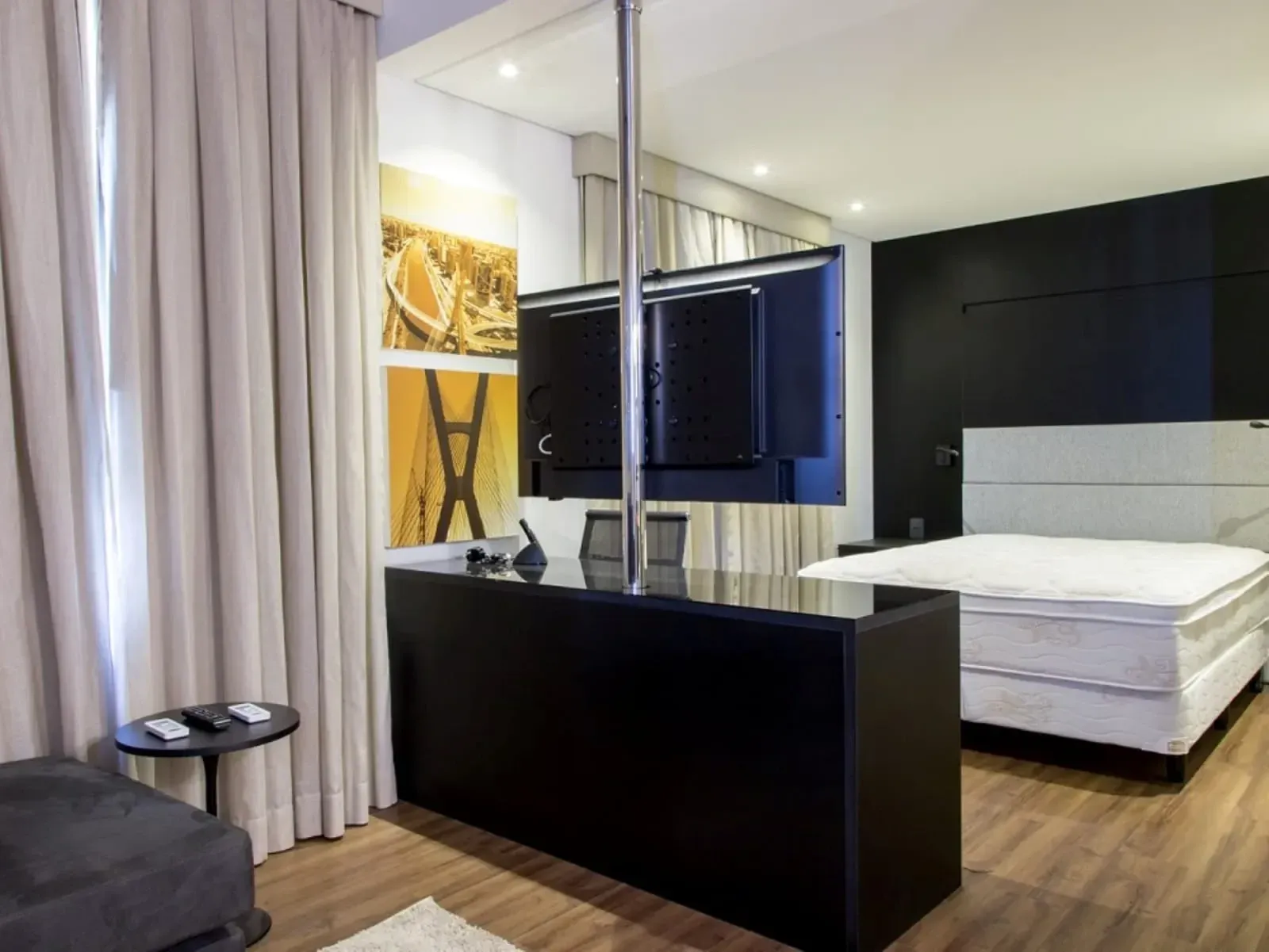 Imagem Apartamento com 1 Quarto à Venda, 62 m² em Cidade Monções - São Paulo
