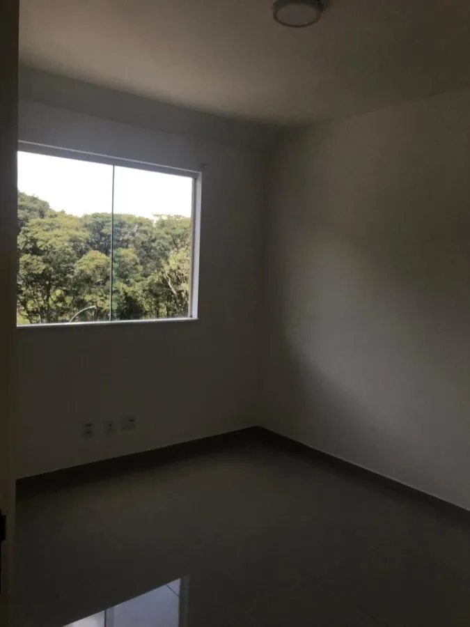 Imagem Cobertura para Venda em Petrópolis / RJ no bairro Samambaia