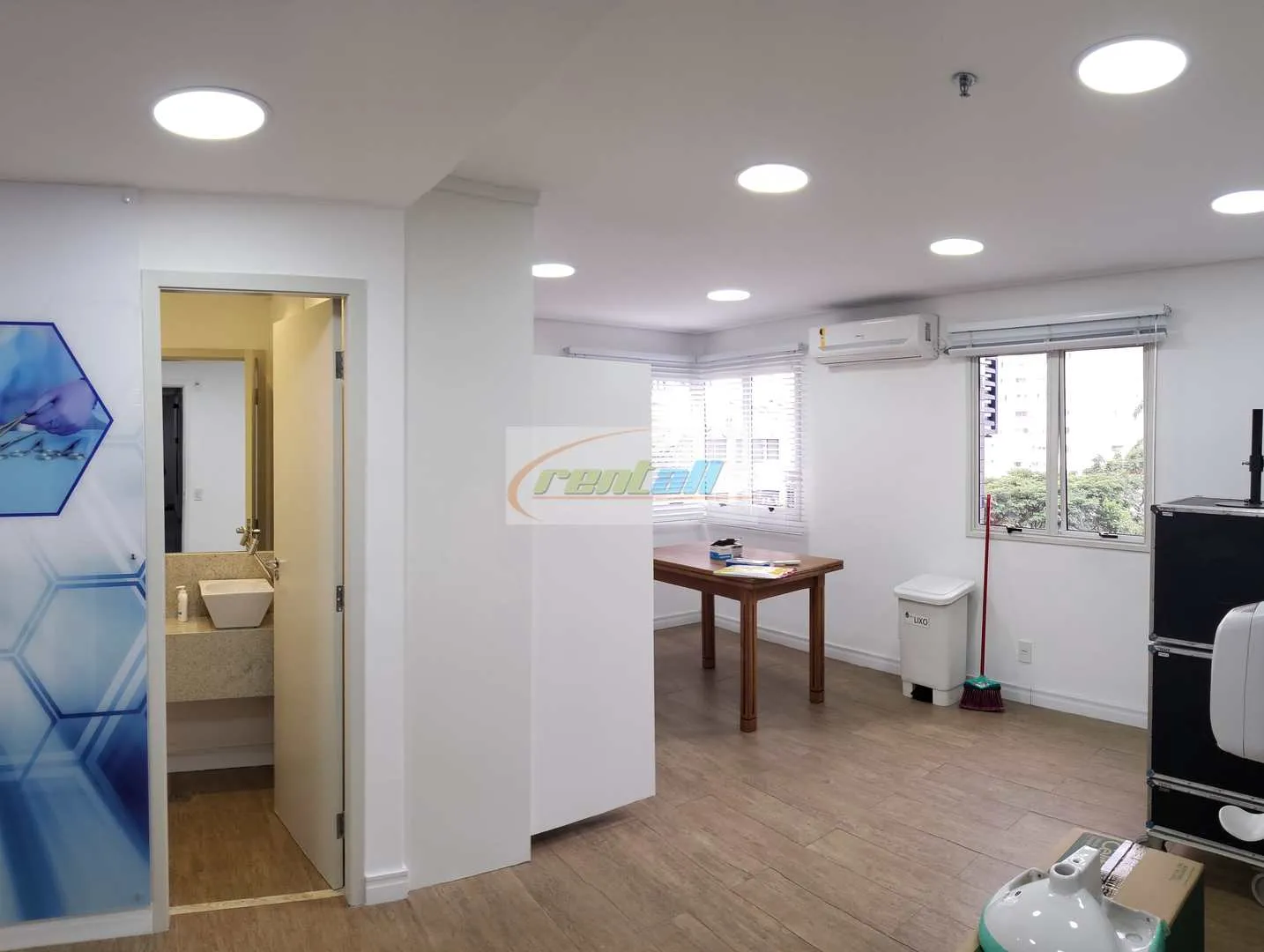 Imagem Conjunto Comercial/Sala