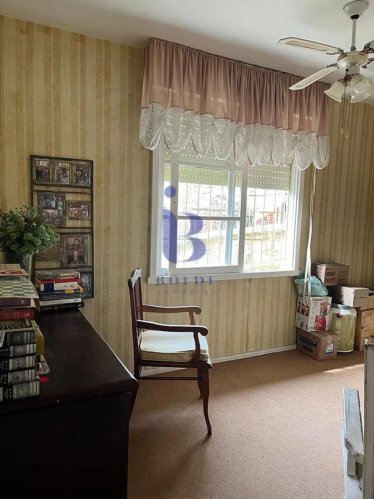 Imagem Casa a Venda no bairro Medianeira - Porto Alegre, RS