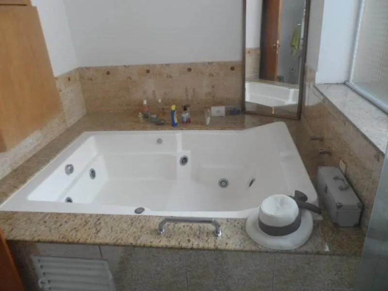 Imagem Sobrado à venda no condomínio Granja Olga III