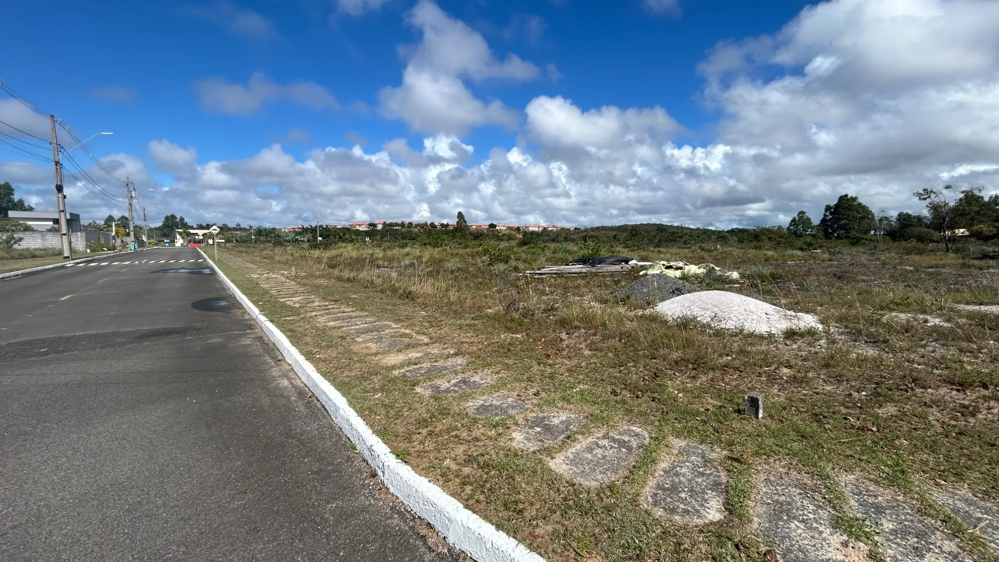 Foto do imóvel Terreno à Venda, 740 m² em Barra do Jacuípe, Camaçari - BA