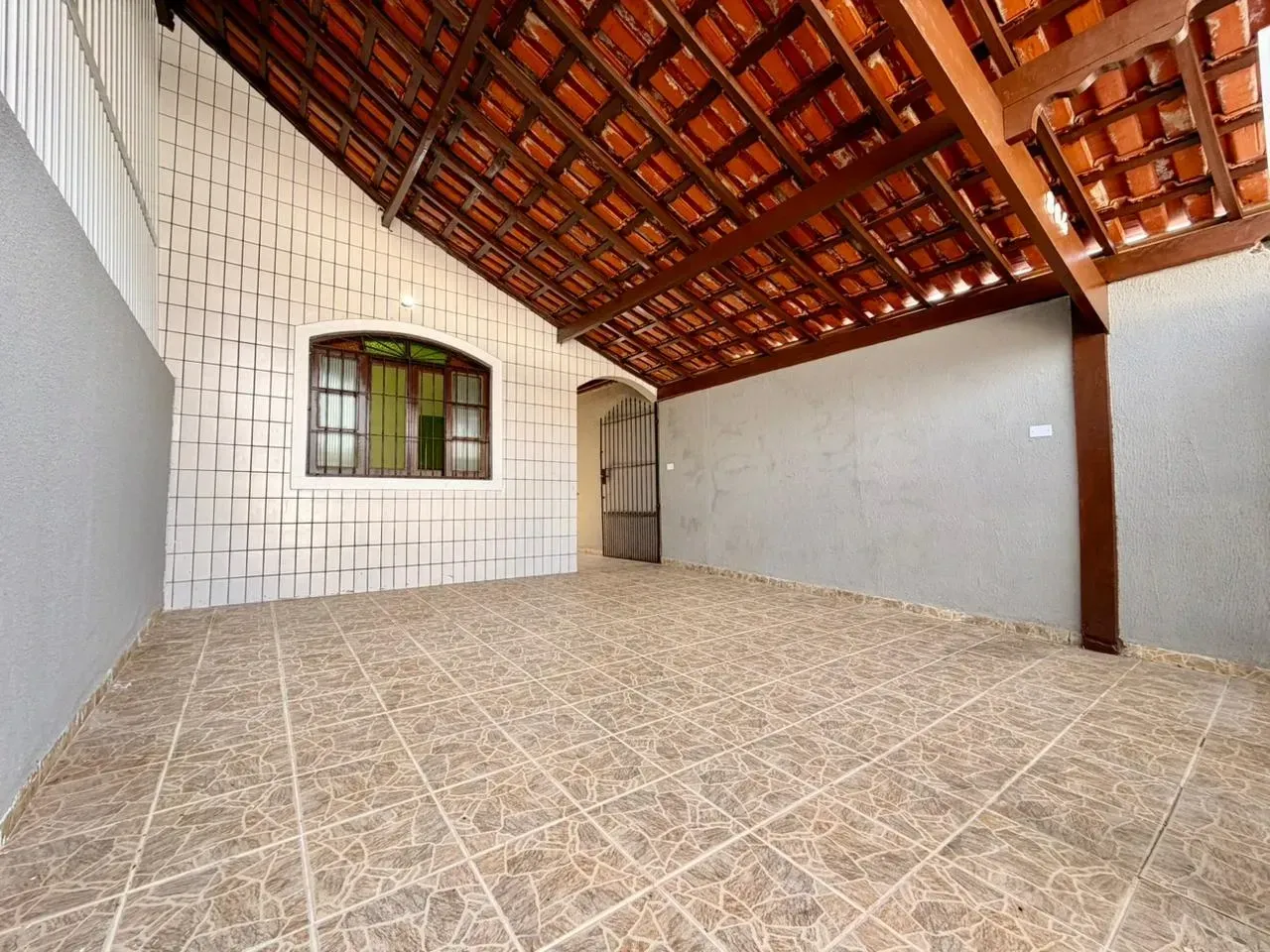 Imagem Casa com 1 Quarto à Venda, 50 m² em Ocian - Praia Grande