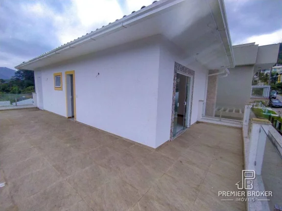 Imagem Casa à venda, 250 m² por R$ 990.000,00 - Vargem Grande - Teresópolis/RJ