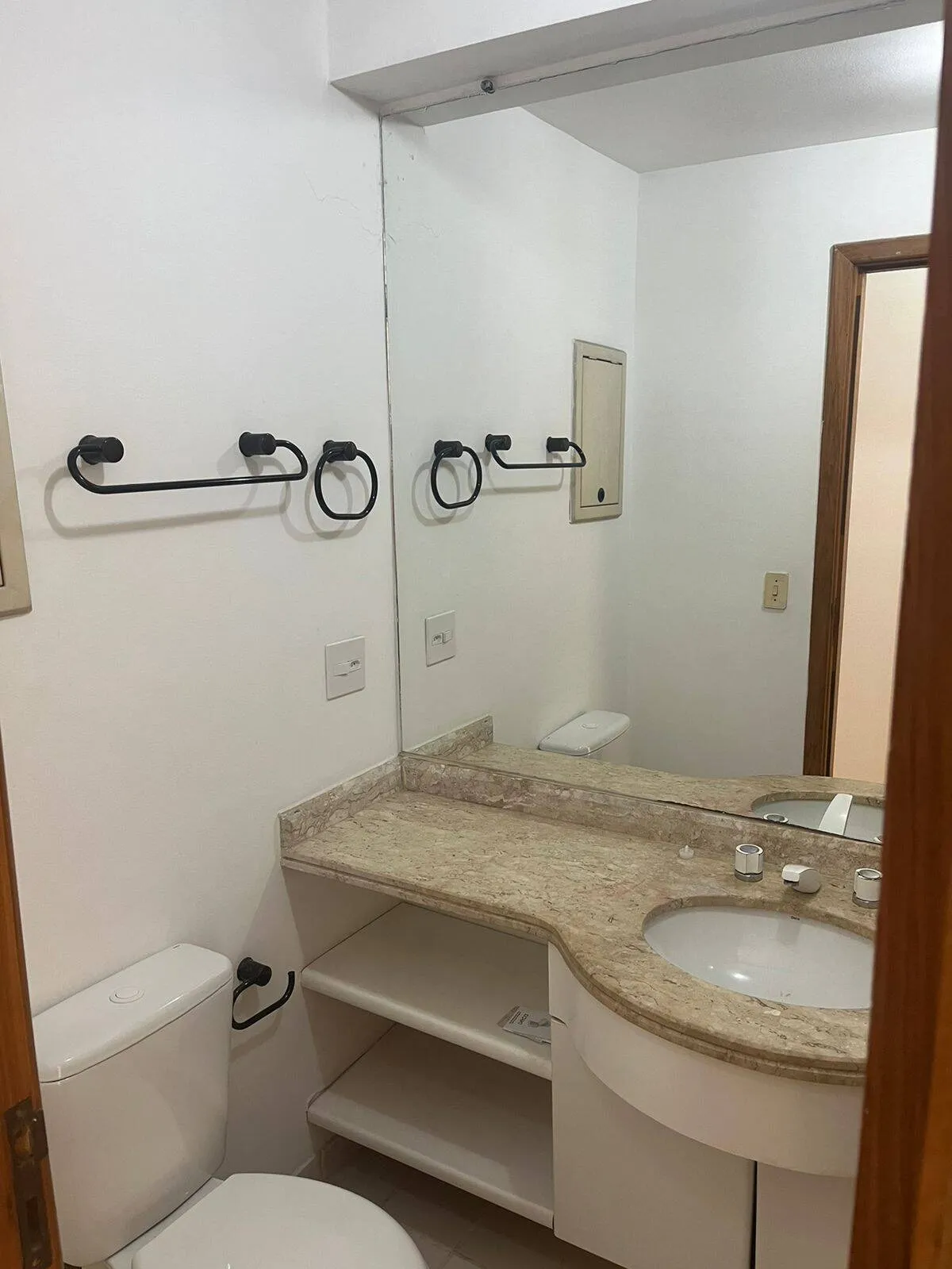 Imagem Apartamento de 85m² em Alphaville Barueri - Completo e Moderno