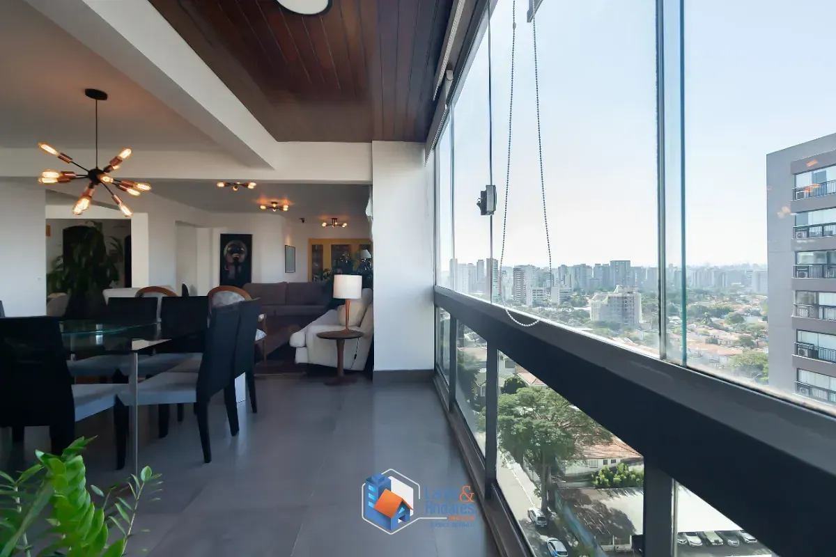 Imagem Cobertura para venda em Campo Belo com 4 quartos, sendo 3 suítes, 594m²