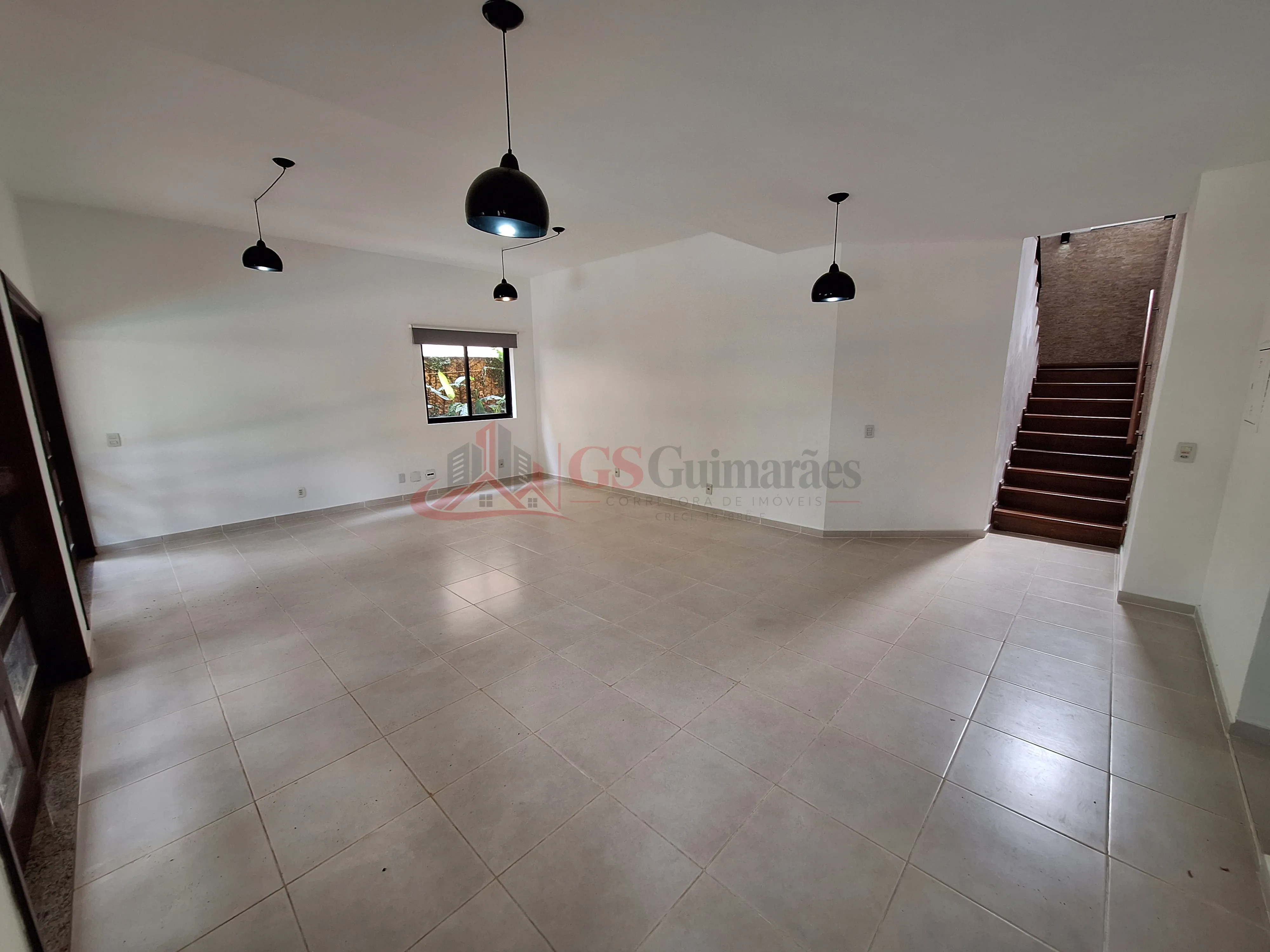 Imagem Casa no Residencial 10 - 421,06 m², 1 dormitório | Alphaville