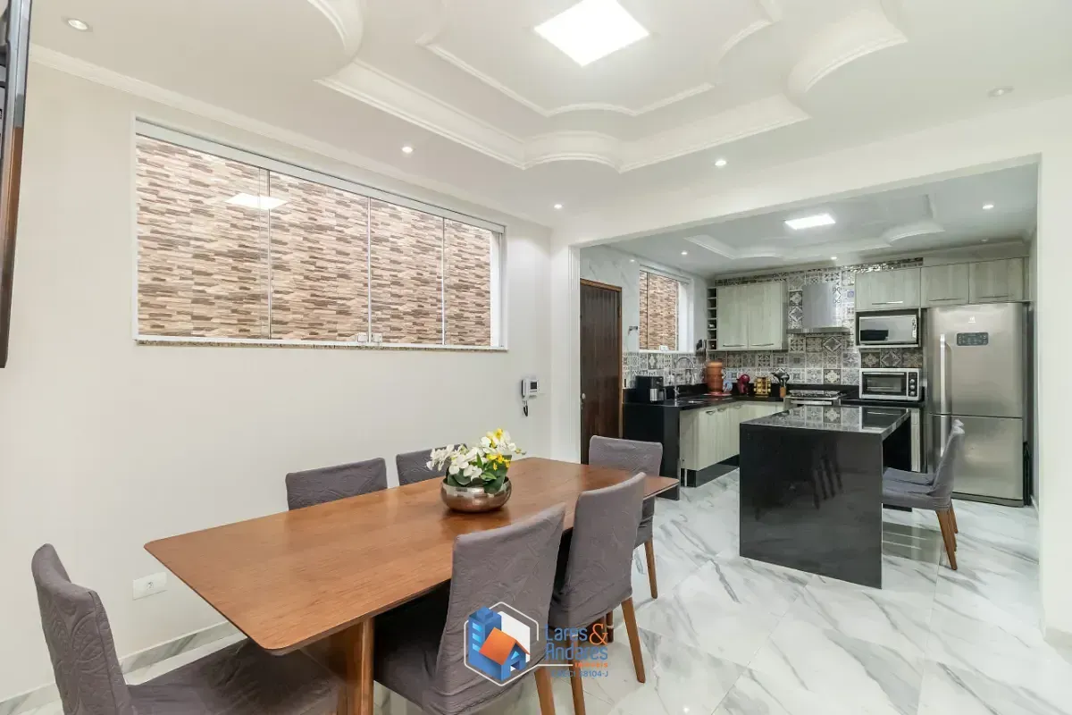 Imagem Sobrado para venda em Vila Lúcia com 3 quartos, sendo 1 suíte, 171m²