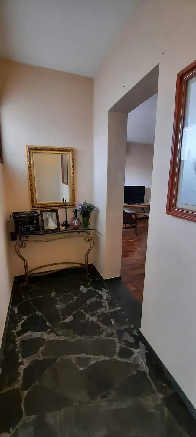 Imagem Casa à venda 4 Quartos, 2 Suites, 4 Vagas, 392M², Jardim Indepedência, Guaratinguetá - SP