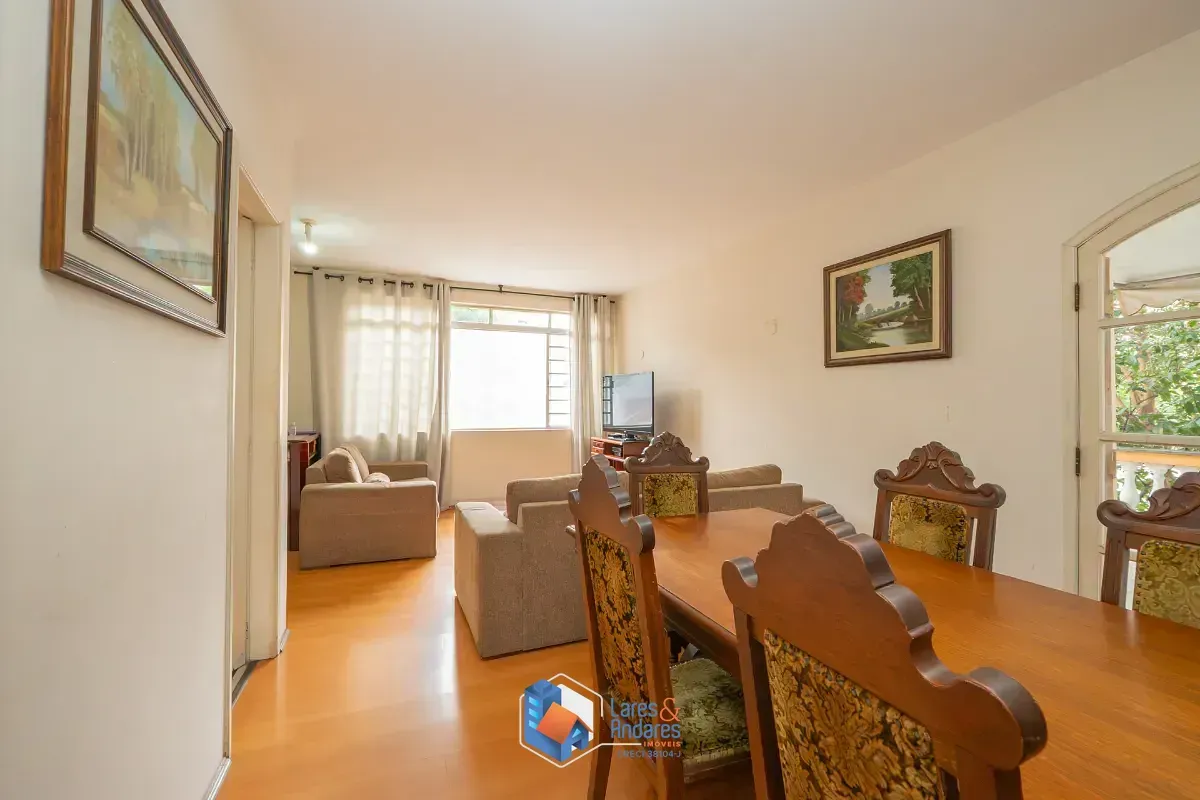 Imagem Sobrado para venda em Vila Mariana com 3 quartos, 264m²
