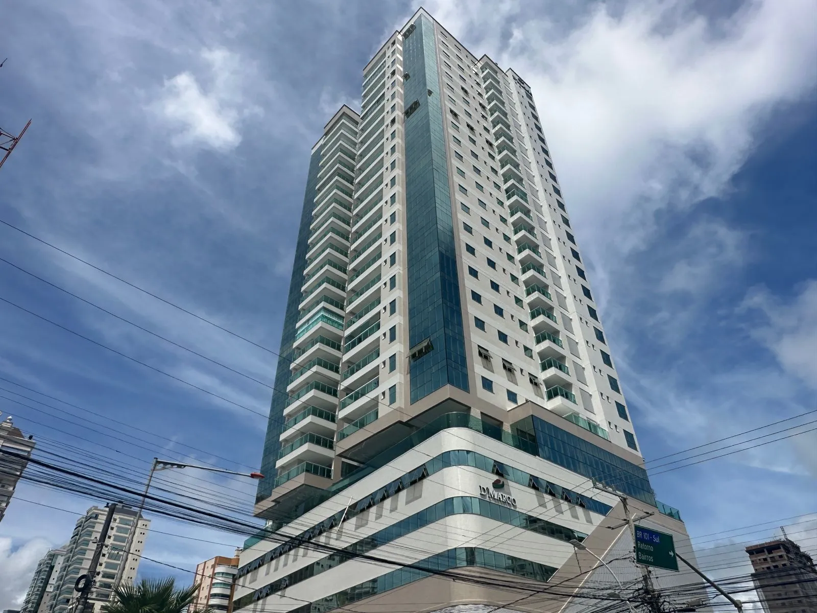 Foto do imóvel Apartamento com vista para o mar à venda com 157m2 por R$ 3.400.000,00