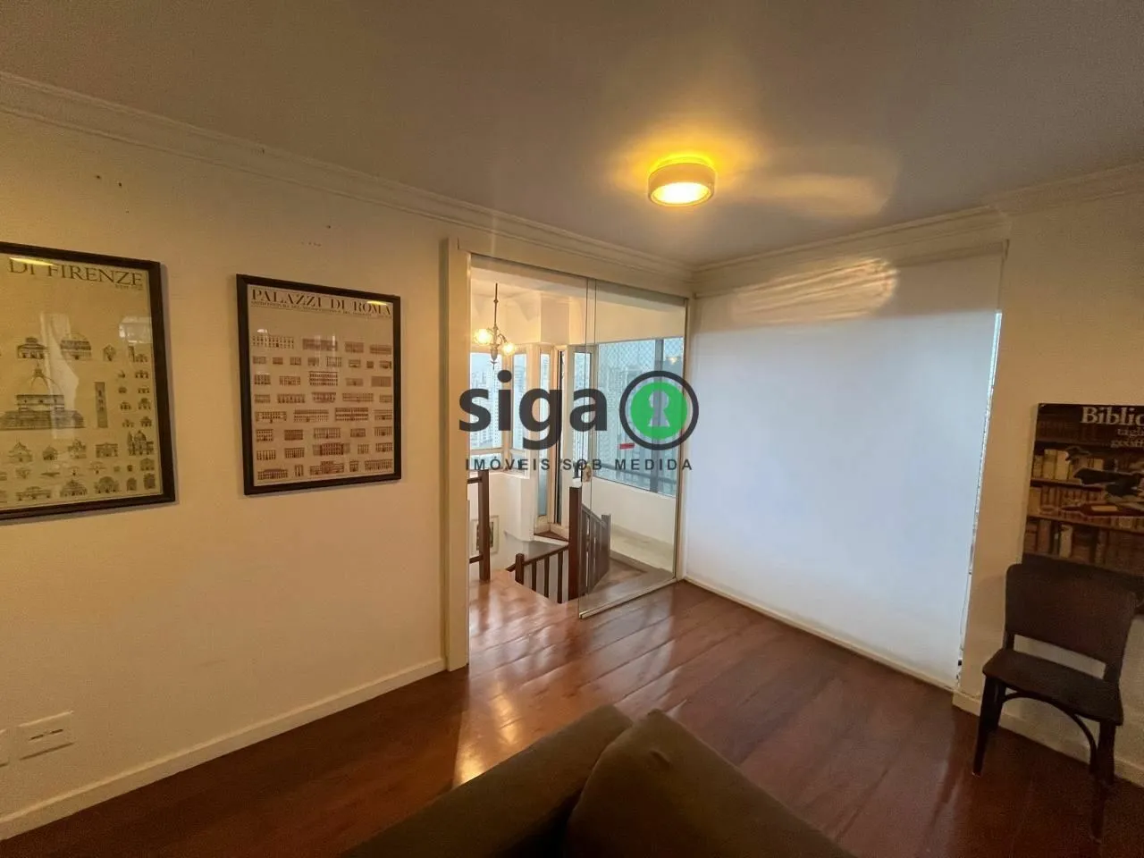 Imagem Cobertura á Venda em Campo Belo- 300m², 4 quartos, 3 vagas