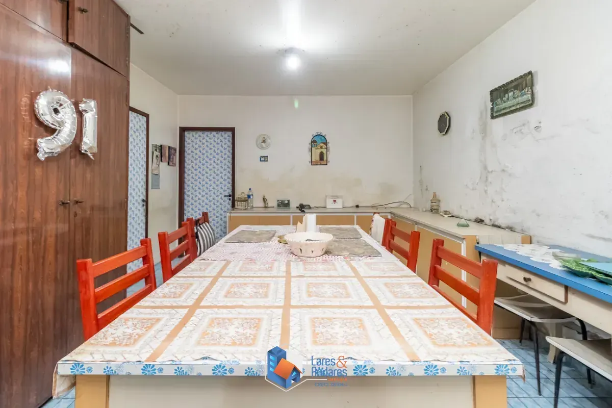 Imagem Sobrado para venda em Conjunto Residencial Jardim Canaã com 4 quartos, sendo 1 suíte, 382m²