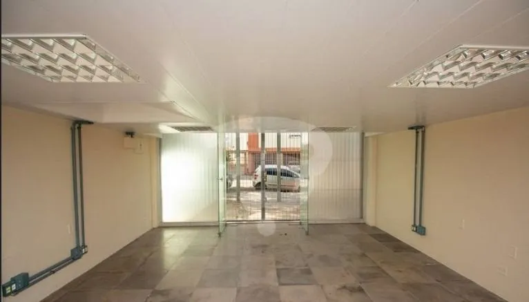 Imagem Predio para Venda - 1017m², 0 dormitórios, 3 vagas - Floresta