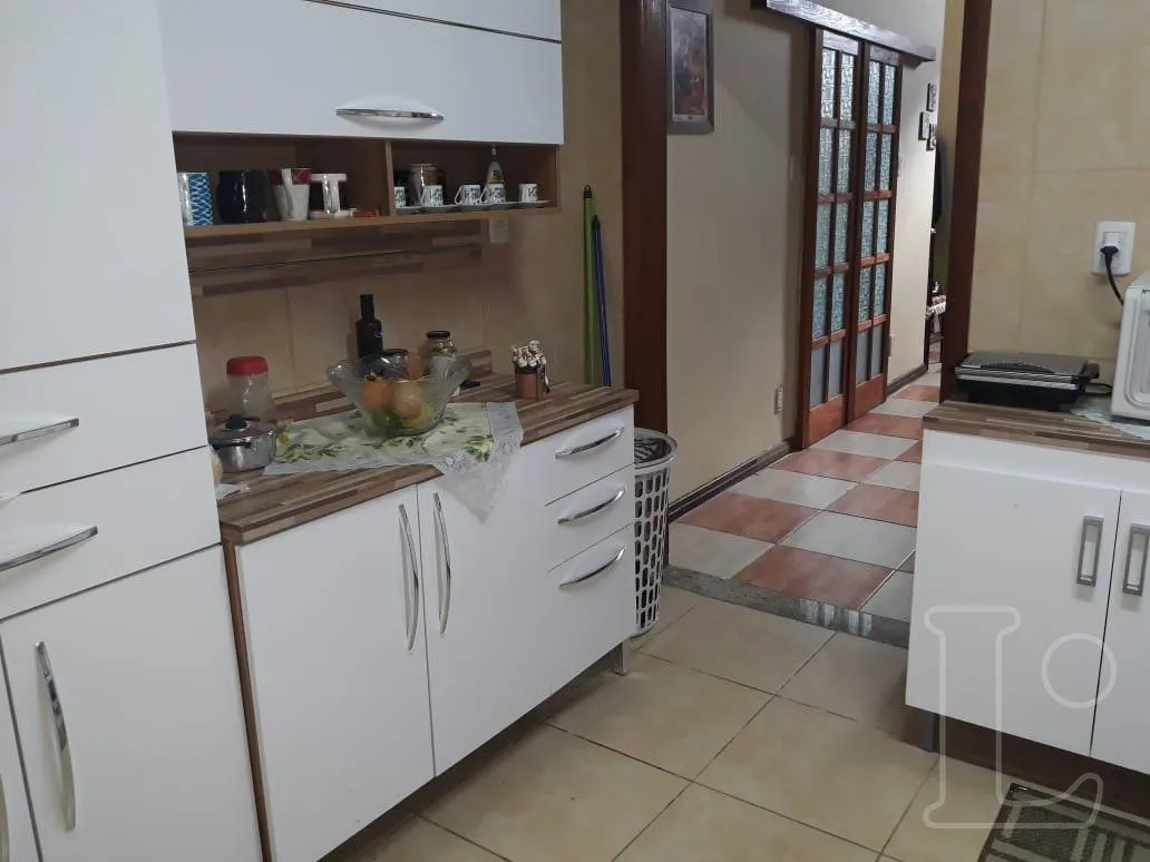 Imagem Casa para Venda - 114m², 2 dormitórios, sendo 1 suites, 2 vagas - Zona Nova