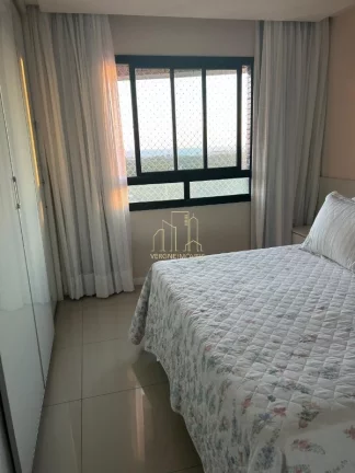 Imagem Lindo apartamento com três quartos e armários planejados para vender no Manhatan Square na Paralela