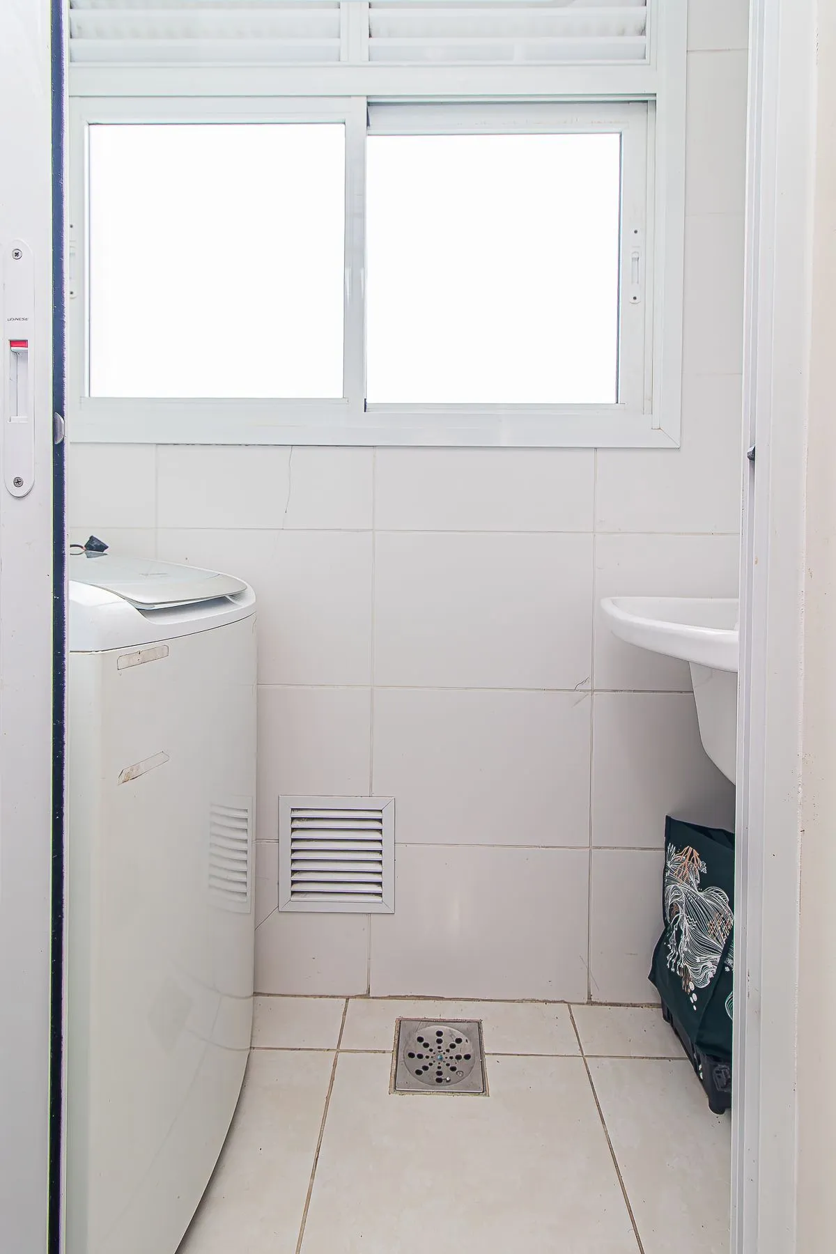 Imagem Apartamento 1 dormitório, lavabo e suite, vaga de garagem , 44m2