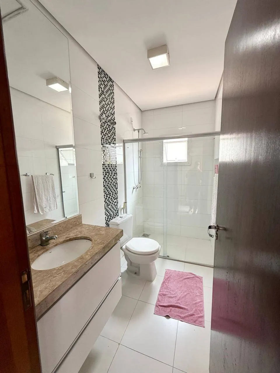 Imagem Sobrado 4 suítes Condomínio Belvedere 1 Bairro Jardim Imperial