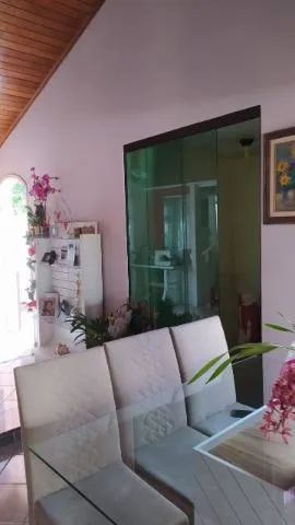 Imagem VENDA DE SOBRADO NO BARBOSAS, EM ARUJÁ/SP, 352m² com 5 quartos, 3 suítes. CONSULTE-NOS.