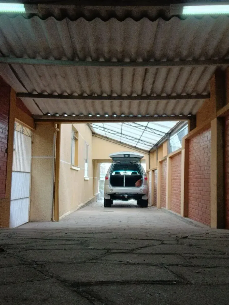 Imagem Casa com 4 Quartos à Venda, 276 m² em Juvevê - Curitiba
