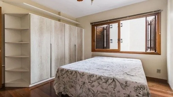 Imagem Amplo apartamento com 3 dormitórios, churrasqueira e hidromassagem - 222m² - Petrópolis