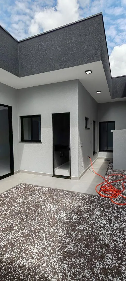 Imagem Casa à venda em Cascavel, Parque Verde - 112m² - Churrasqueira, Suíte, Portão Eletrônico