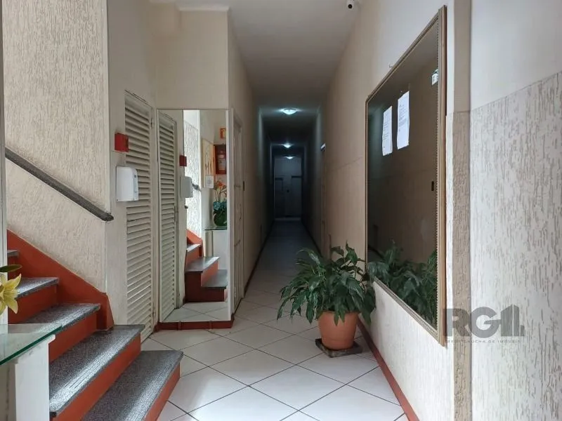 Imagem Apartamento à venda - 2 quartos -na benjamin constant, São João - Porto Alegre