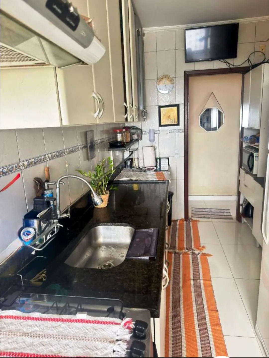 Imagem VENDO EXCELENTE APARTAMENTO NO BAIRRO CAMPO GRANDE!