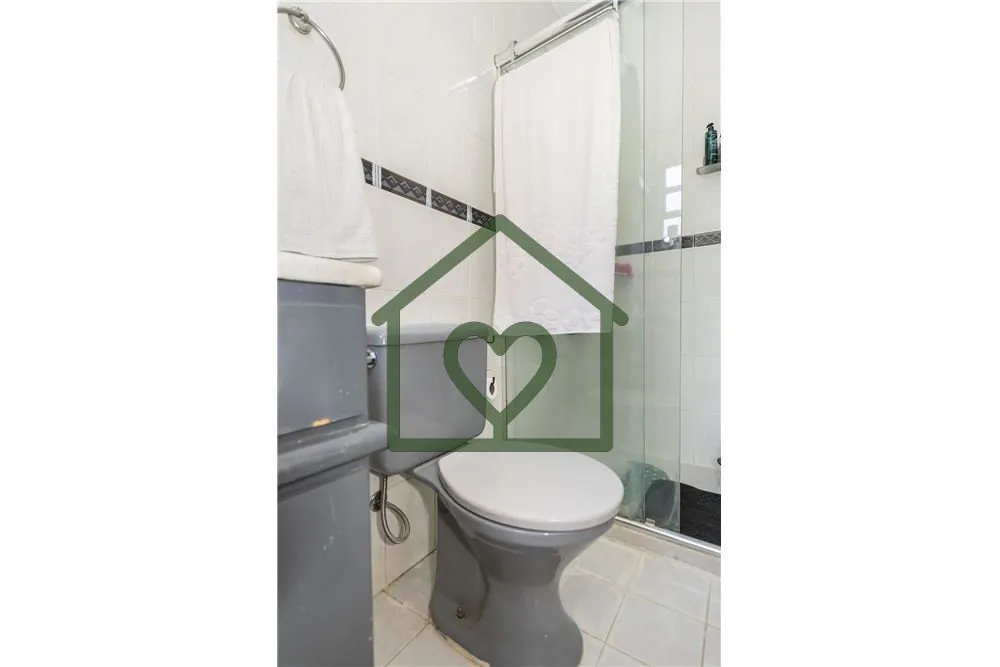 Imagem Casa de rua com 4 DORMITÓRIOS, 2 suítes, 4 vagas e 210m² de área privativa, no bairro Três Figu...