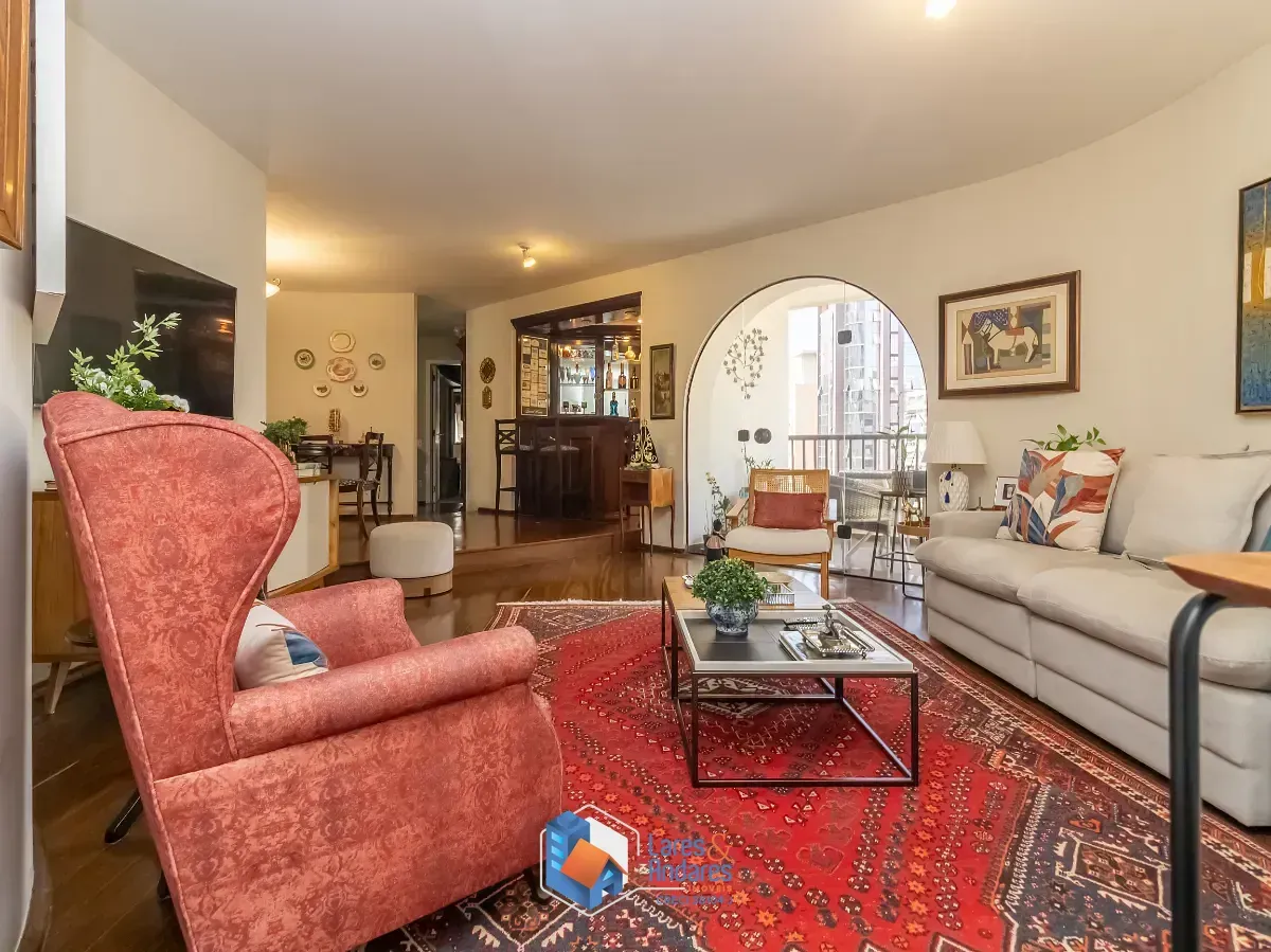 Foto do imóvel Apartamento para venda em Moema com 4 quartos, sendo 1 suíte, 170m² em Avenida Jurucê