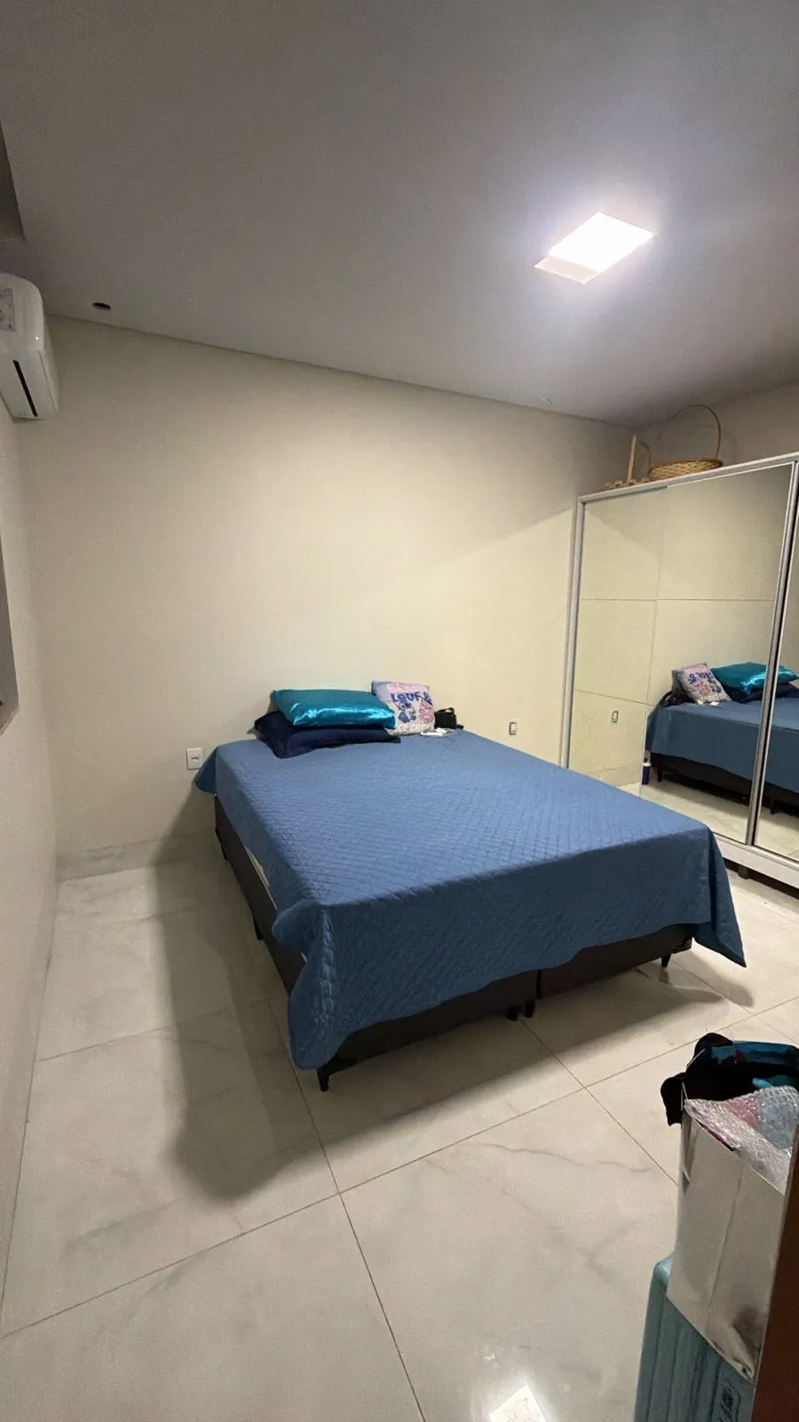 Imagem Casa 2 Quartos sendo 1 Suíte Bairro Morada Do Ouro 2