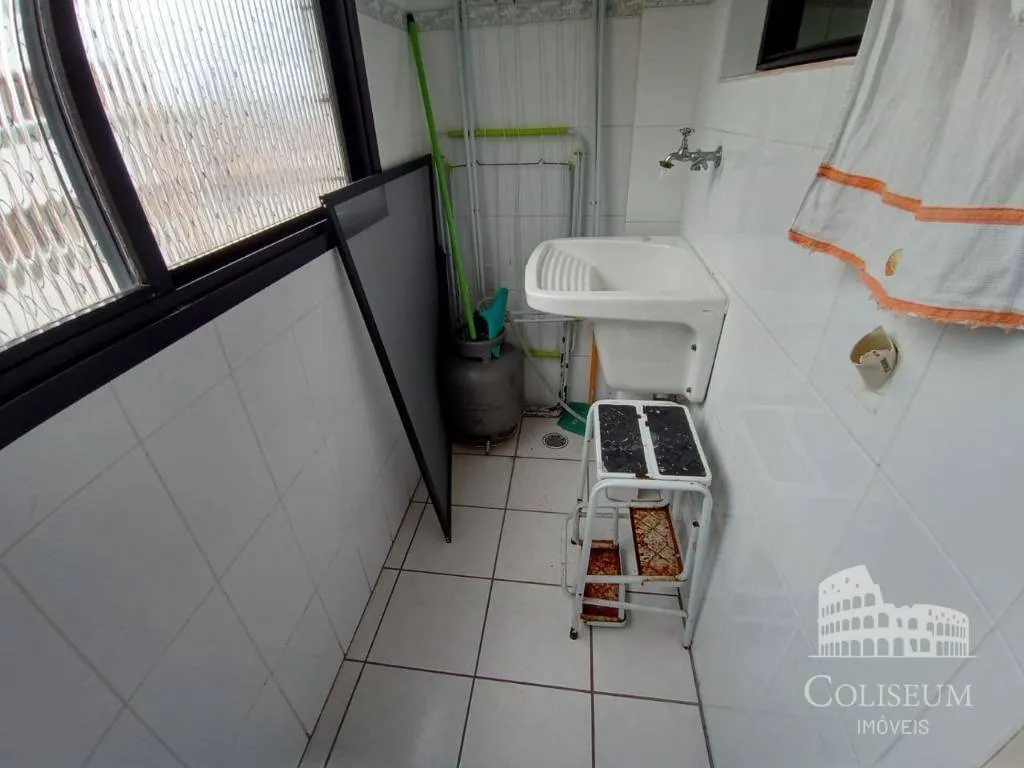 Imagem Apartamento com 2 dormitórios à venda, 87 m² por R$ 395.000,00 - Vila Assunção - Praia Grande/SP