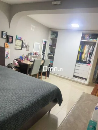 Imagem Casa com 4 dormitórios à venda, 250 m² por R$ 850.000,00 - Parque das Laranjeiras - Goiânia/GO