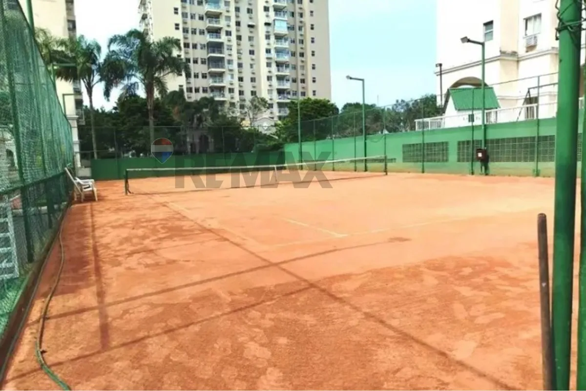 Imagem VENDO APTO 2 QUARTOS 1 SUITE C/ DEP CONDOMINIO NOVA BARRA RECREIO