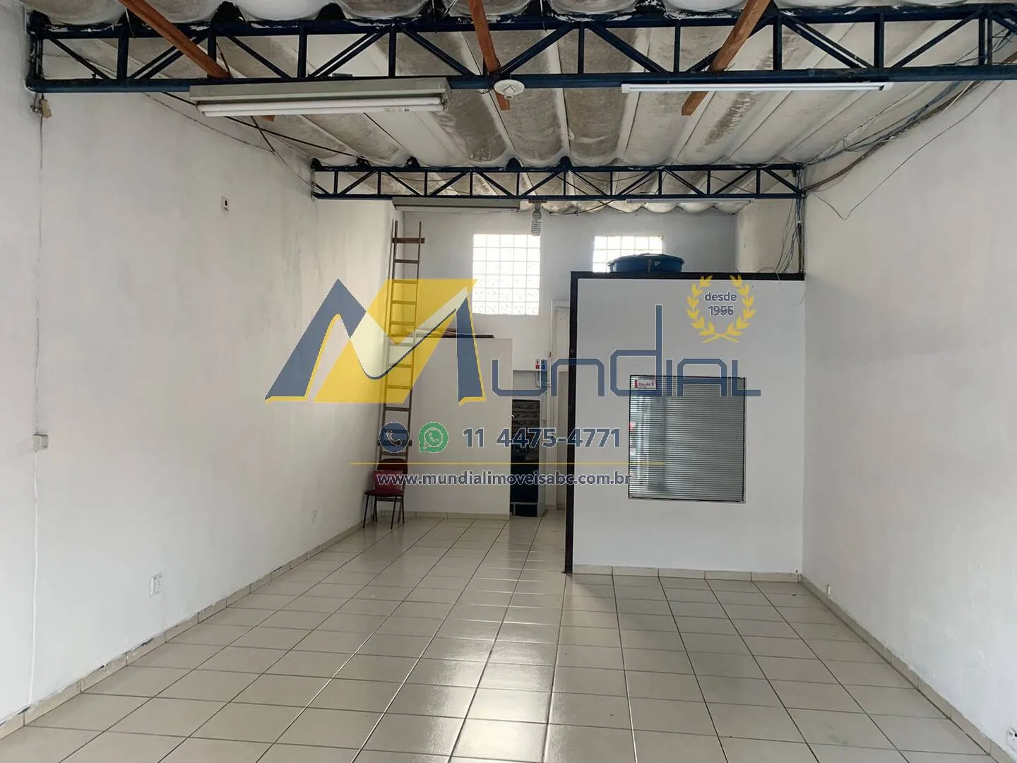 Imagem Alugo Salão Comercial em Santo André