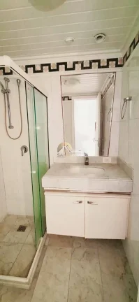 Imagem 150 m² bem distribuídos na Graça: 2 salas com varanda, 3 suítes, dependência completa e 3 vagas num