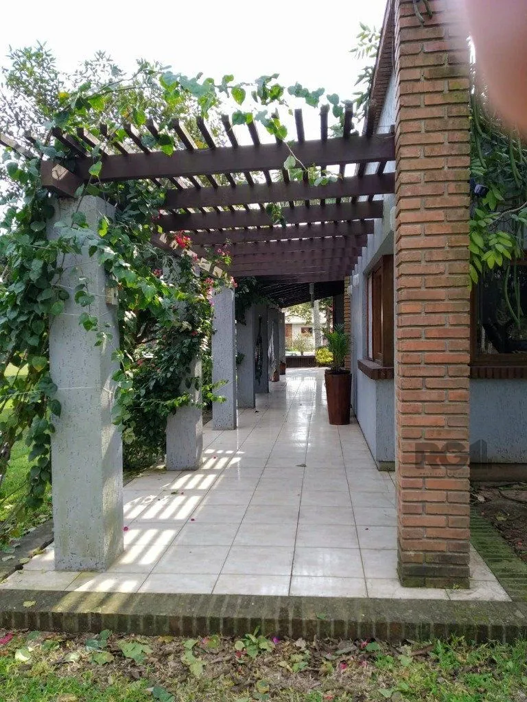 Imagem Casa de Condomínio em Martinica