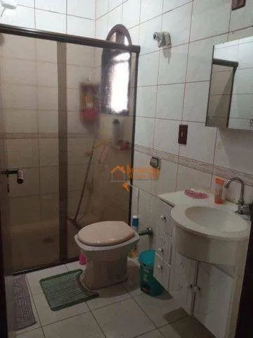 Imagem Sobrado para compra no Jardim Moreira com 3 dormitórios à venda, 144 m² por R$ 600.000 - Jardim Moreira - Guarulhos/SP