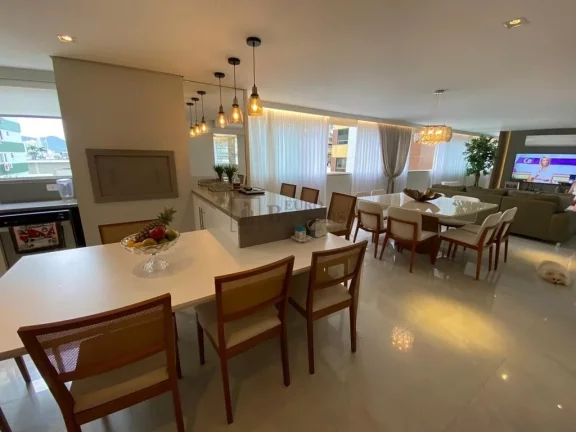 Imagem Apartamento com 4 dormitórios à venda em prédio Frente Mar no centro de Balneári