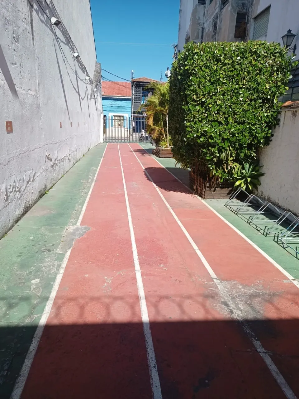 Imagem Prédio no Centro de Pinda - Ideal para Academia ou Centro Esportivo