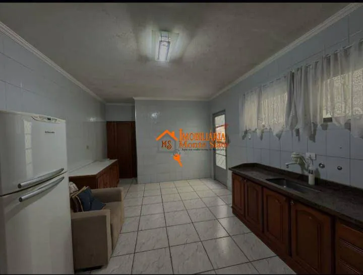 Imagem Sobrado de 3 dormitorios no Bairro Jardim Adriana