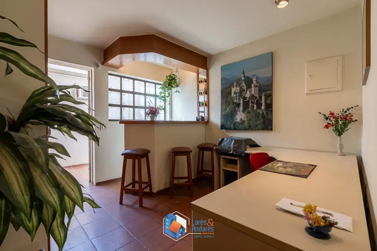 Imagem Casa comercial para venda em Moema, 140m²